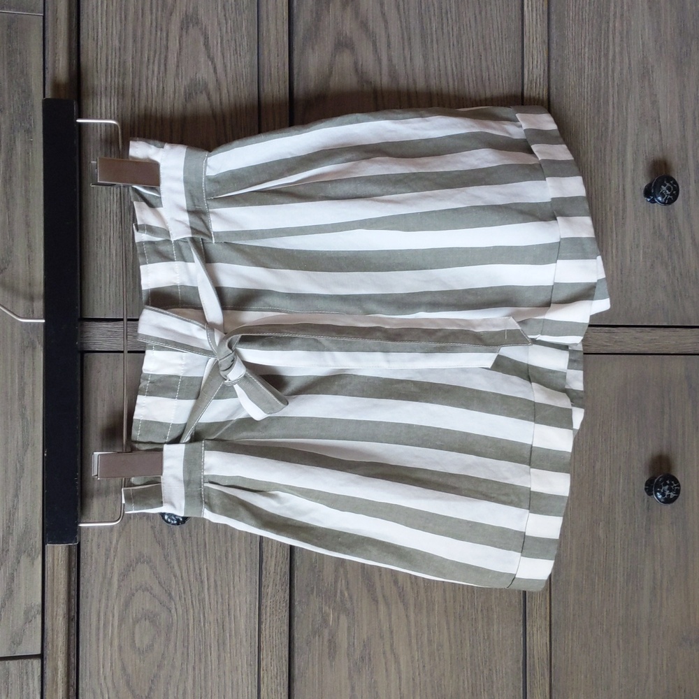 Club Monaco Paper Bag Waist Striped Tie Shorts